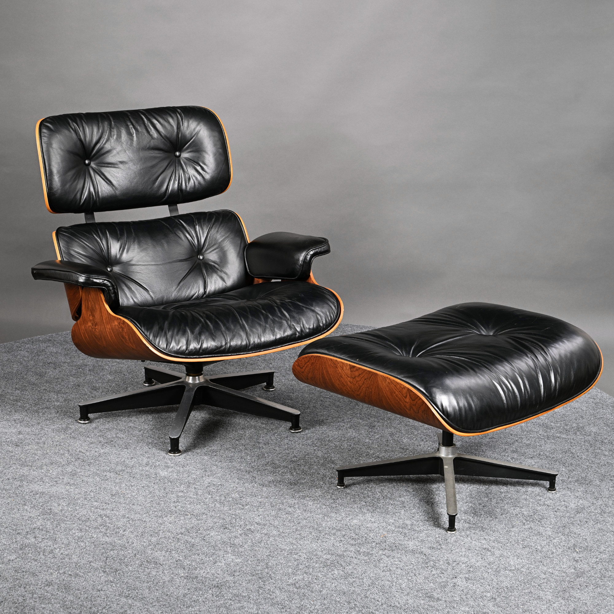 Charles & Ray Eames for Herman Miller Rosewood and Black Leather #670 Lounge and #671 Ottoman, 1971-1990